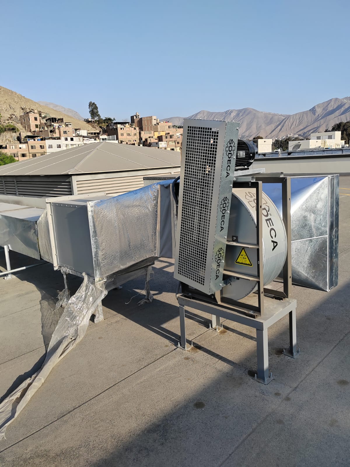 Instalación equipos de inyección y extracción de diferente capacidades